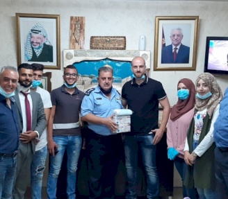 مجموعات أهل تنفذ مبادرة بعنوان "كمامتك سلامتك وسلامتنا" تستهدف شرطة ضواحي القدس