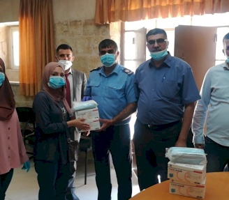 مجموعات أهل تنفذ مبادرة بعنوان "كمامتك سلامتك وسلامتنا" تستهدف شرطة ضواحي القدس