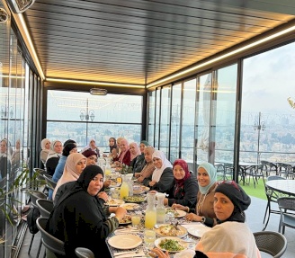 استقبل مركز الوساطة والتحكيم في مؤسسة آكت مجموعة نسوية من مركز الوساطة والحوار في مدينة رهط