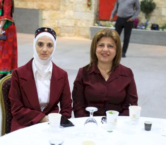 العنف والجريمة والصحة النفسية في صلب النقاش حول حماية السلم الأهلي في فلسطين