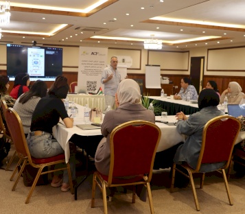اختتام تدريب متقدم بمشاركة 15 سيدة لتعزيز دور المرأة في التفاوض وصنع السلام