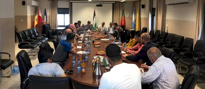 المجموعة الشبابية في جنوب شرق القدس تعقد لقاء وجاهي مع الشرطة الفلسطينية وادارة مؤسسة Act