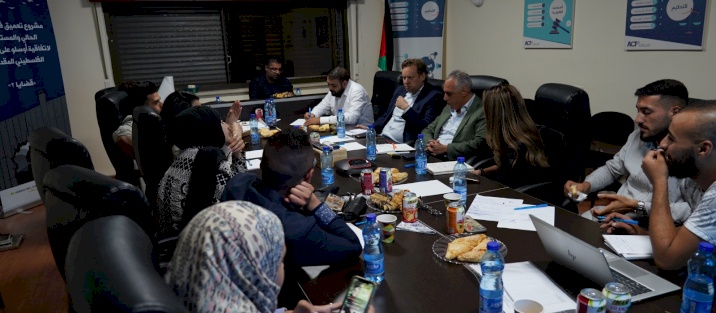 The Norwegian Deputy Representative meets with Palestinian youth at ACT for Conflict Resolution